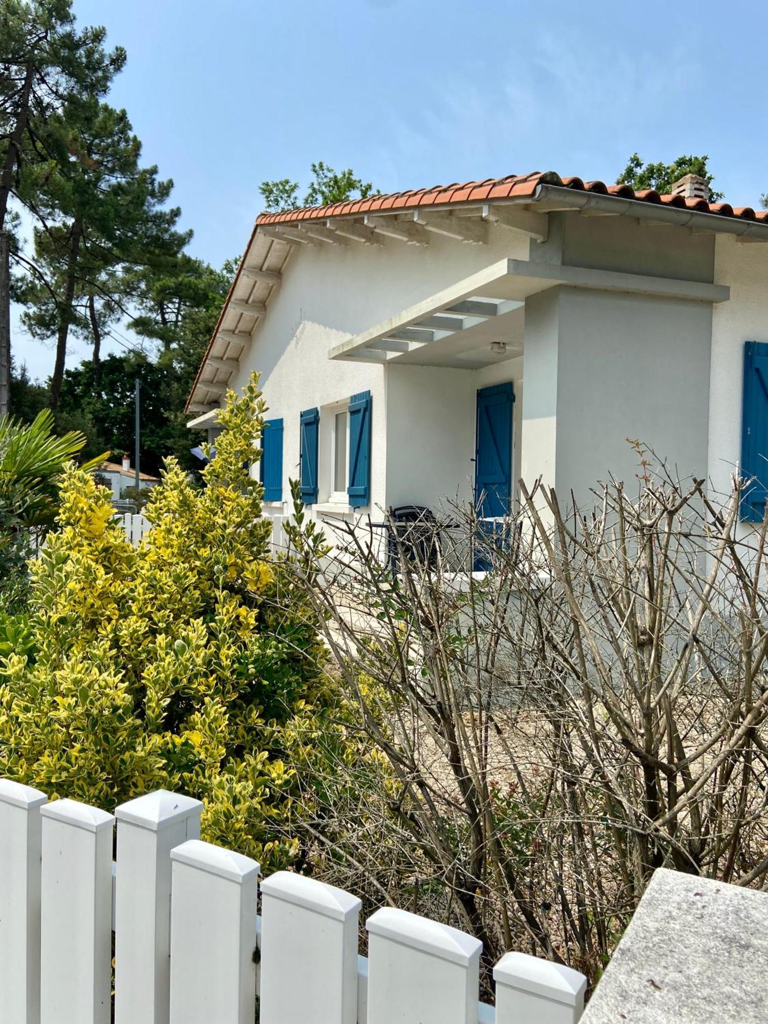 Villa Estoril Ronce Les Bains Ла-Трамблад Екстер'єр фото